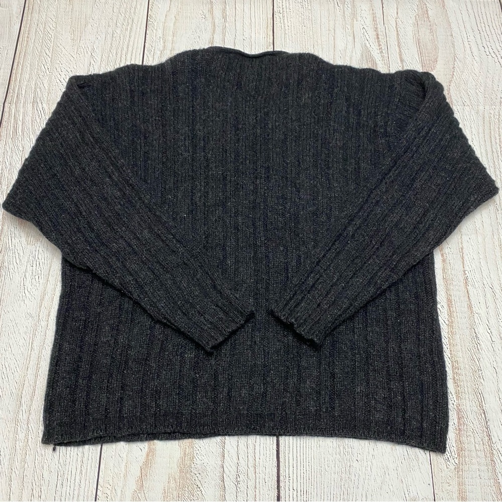 J. Crew Men's Wool Charcoal V-Neck Sweater - Picture 4 of 7